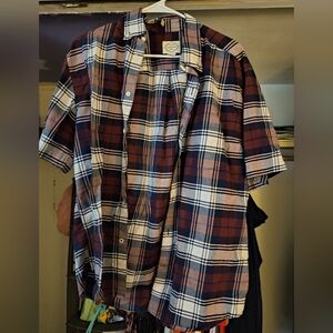 3/20$*Womens size large short sleeve flannel top by st johns bay
